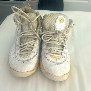 White Jordan’s men